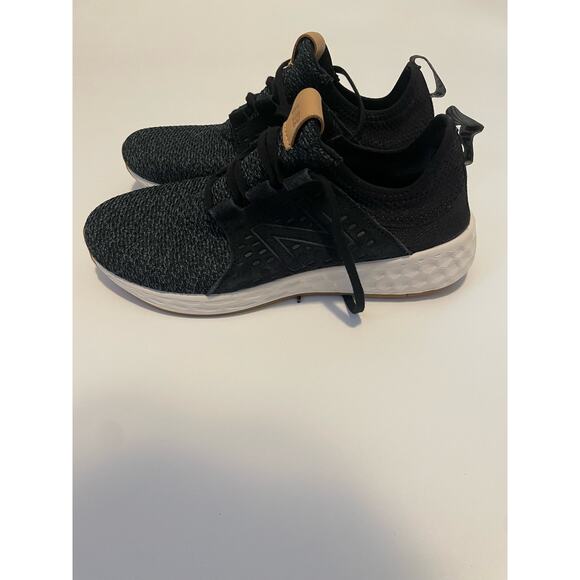 New Balance Womens 9/Mens 7.5 Fresh Foam CruzV1 Black Running Shoes Sneakers - Picture 1 of 8